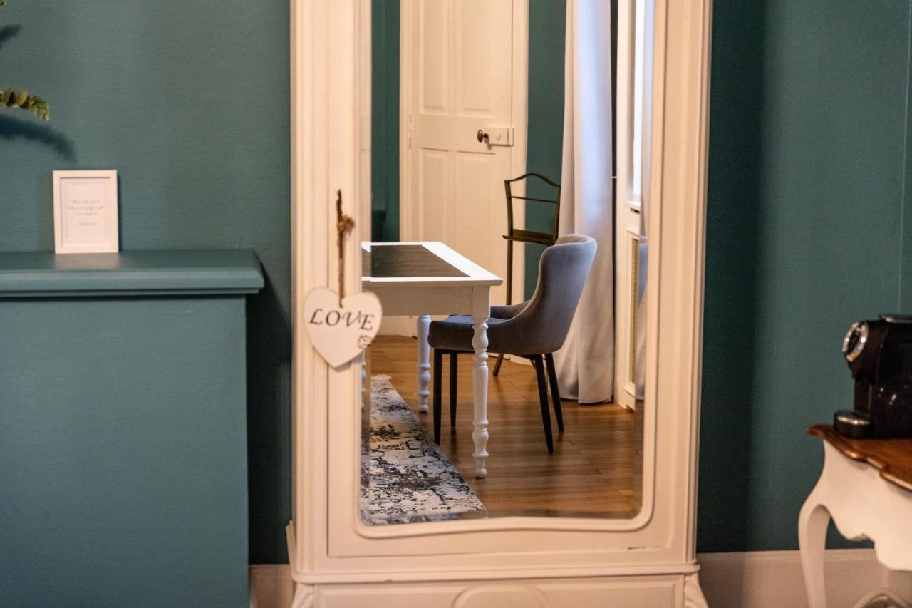 Hotel O Chateau Hayange Екстериор снимка