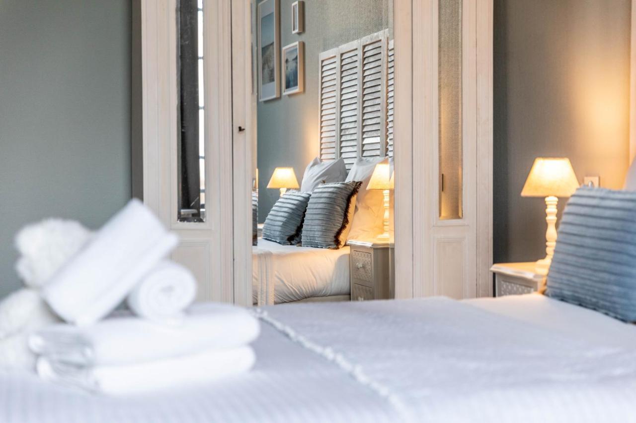 Hotel O Chateau Hayange Екстериор снимка