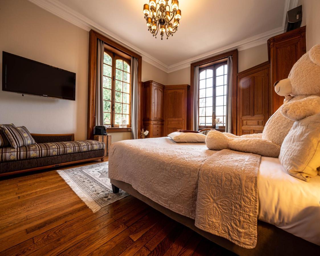 Hotel O Chateau Hayange Екстериор снимка