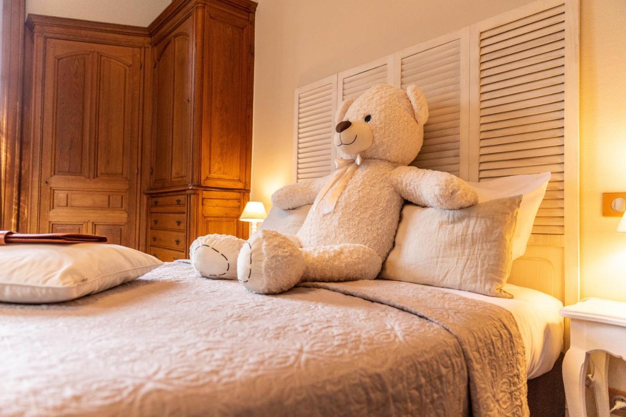 Hotel O Chateau Hayange Екстериор снимка