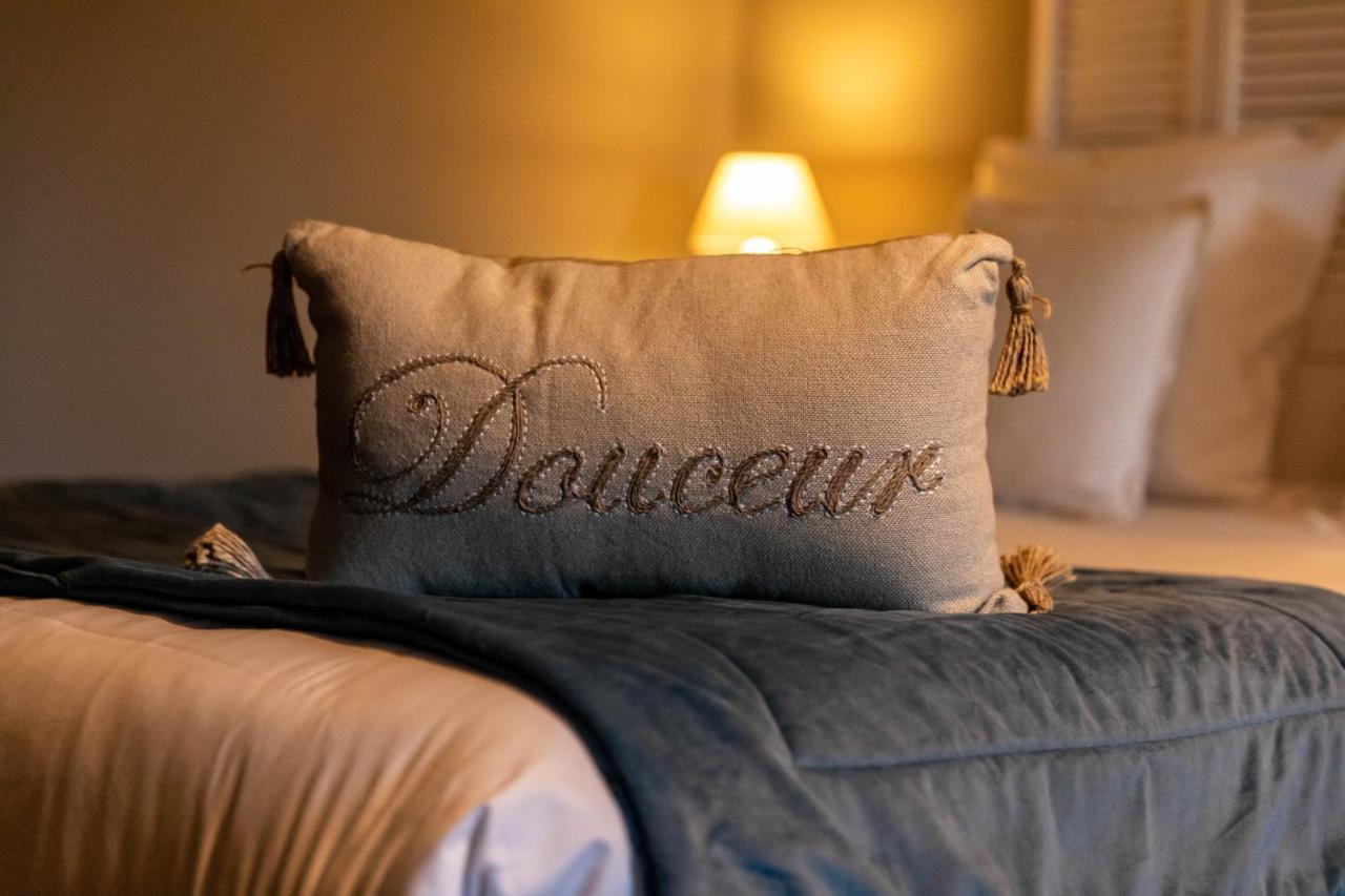 Hotel O Chateau Hayange Екстериор снимка